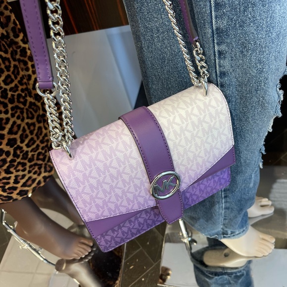 Michael Kors Greenwich Sm Color-Block Sign Logo Flap Crossbody XBODY
Dark Purple - Picture 14 of 16